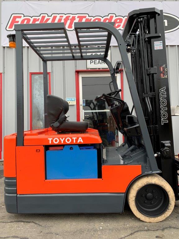 3 stage mast toyota forklift for sale