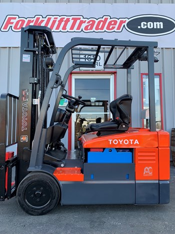Cushion tires 2012 orange toyota forklift for sale