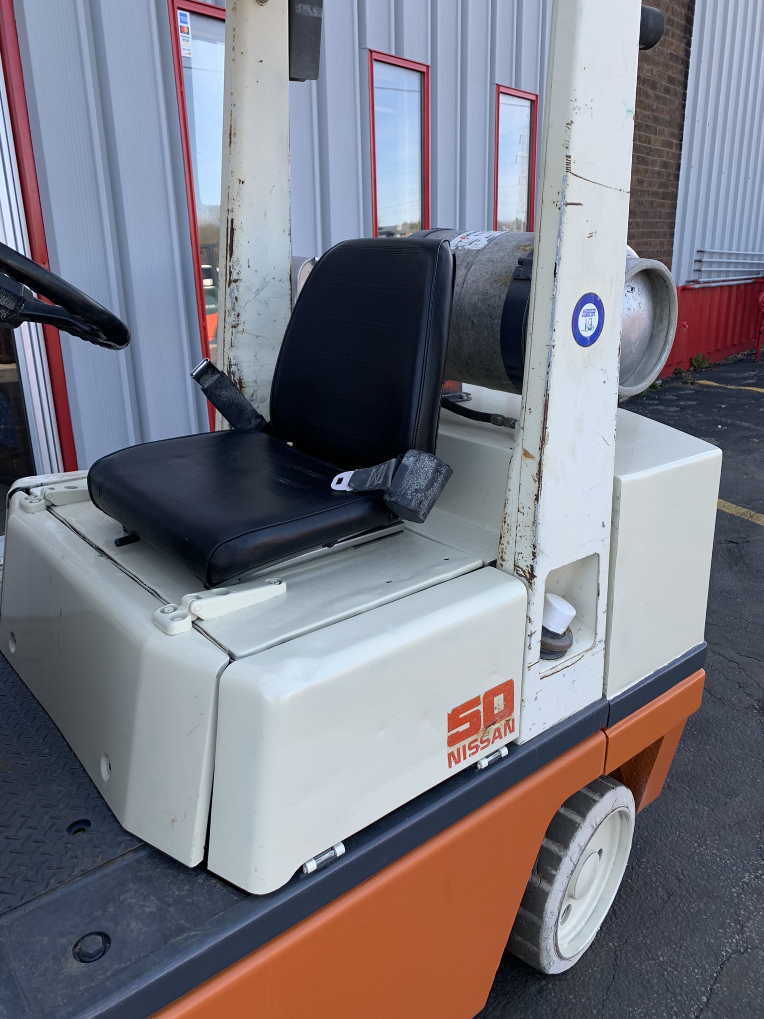 Auto transmission orange 1997 nissan forklift for sale Auto transmission orange 1997 nissan forklift for sale