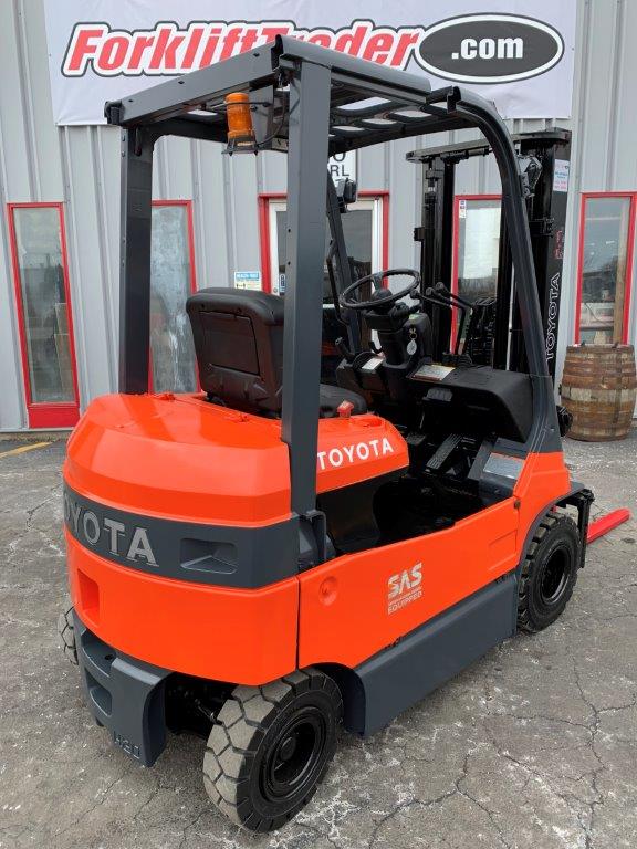 Orange toyota forklift with 130" lift height for sale