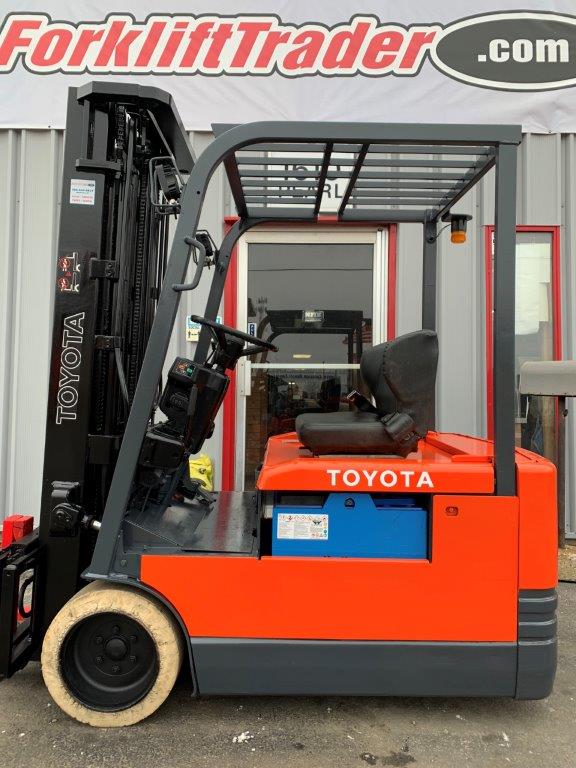  1998 TOYOTA 5FBE15 3 000LB 3 WHEEL CUSHION ELECTRIC FORKLIFT 