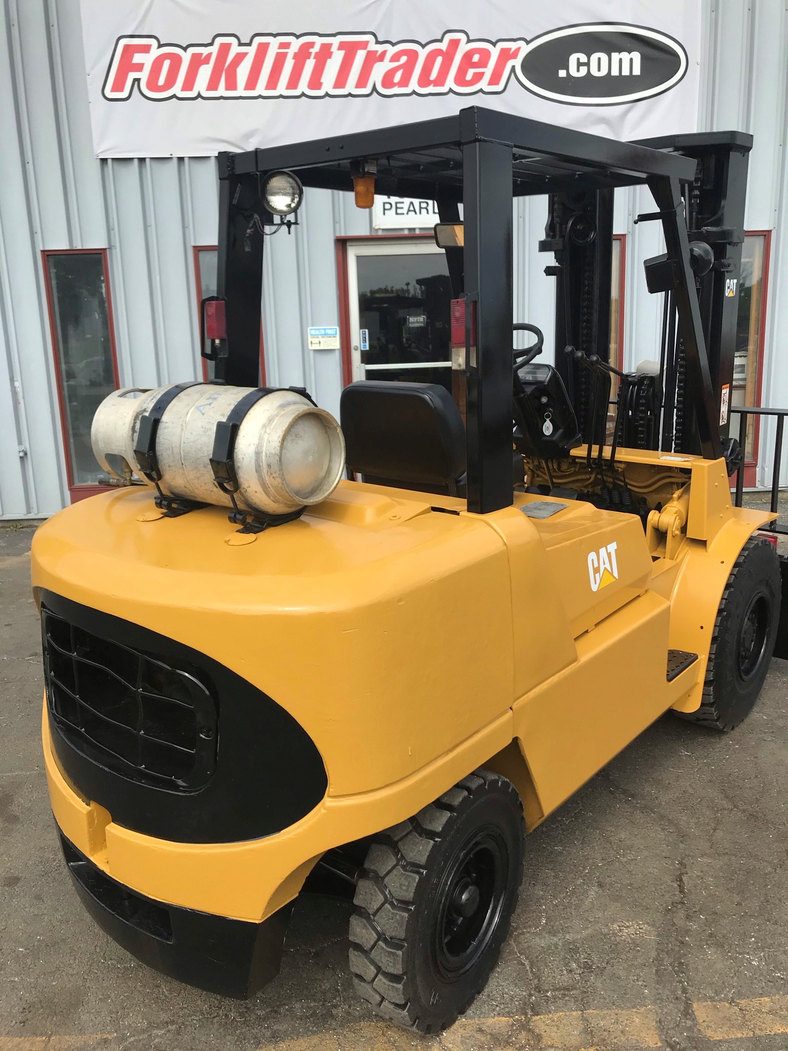 2007 CATERPILLAR GP45K 10,000 LB SOLID PNEUMATIC TIRE FORKLIFT