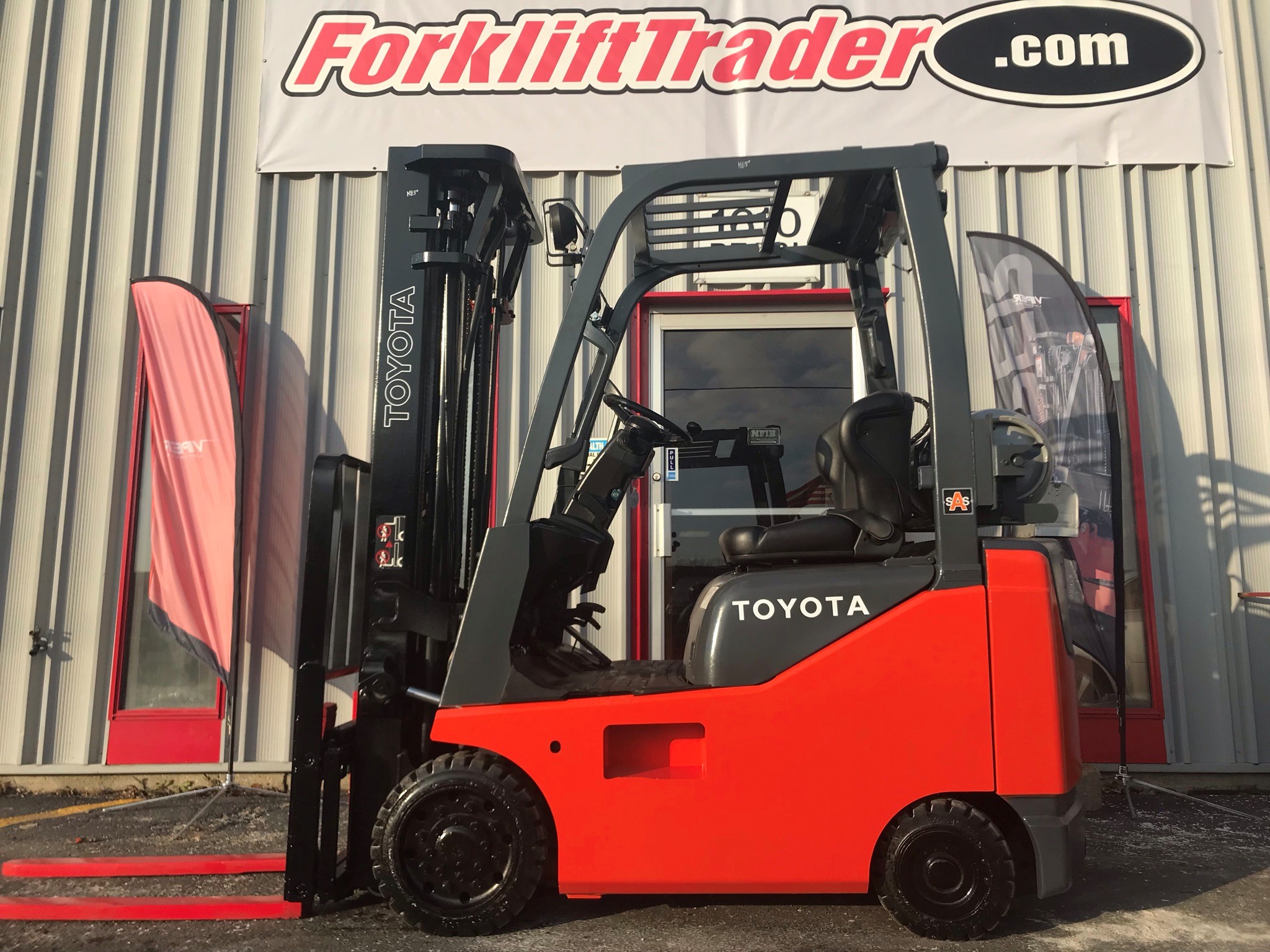 2011 toyota forklift with 42" forks for sale