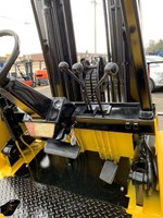 Side shifter 1993 yellow hyster forklift for sale