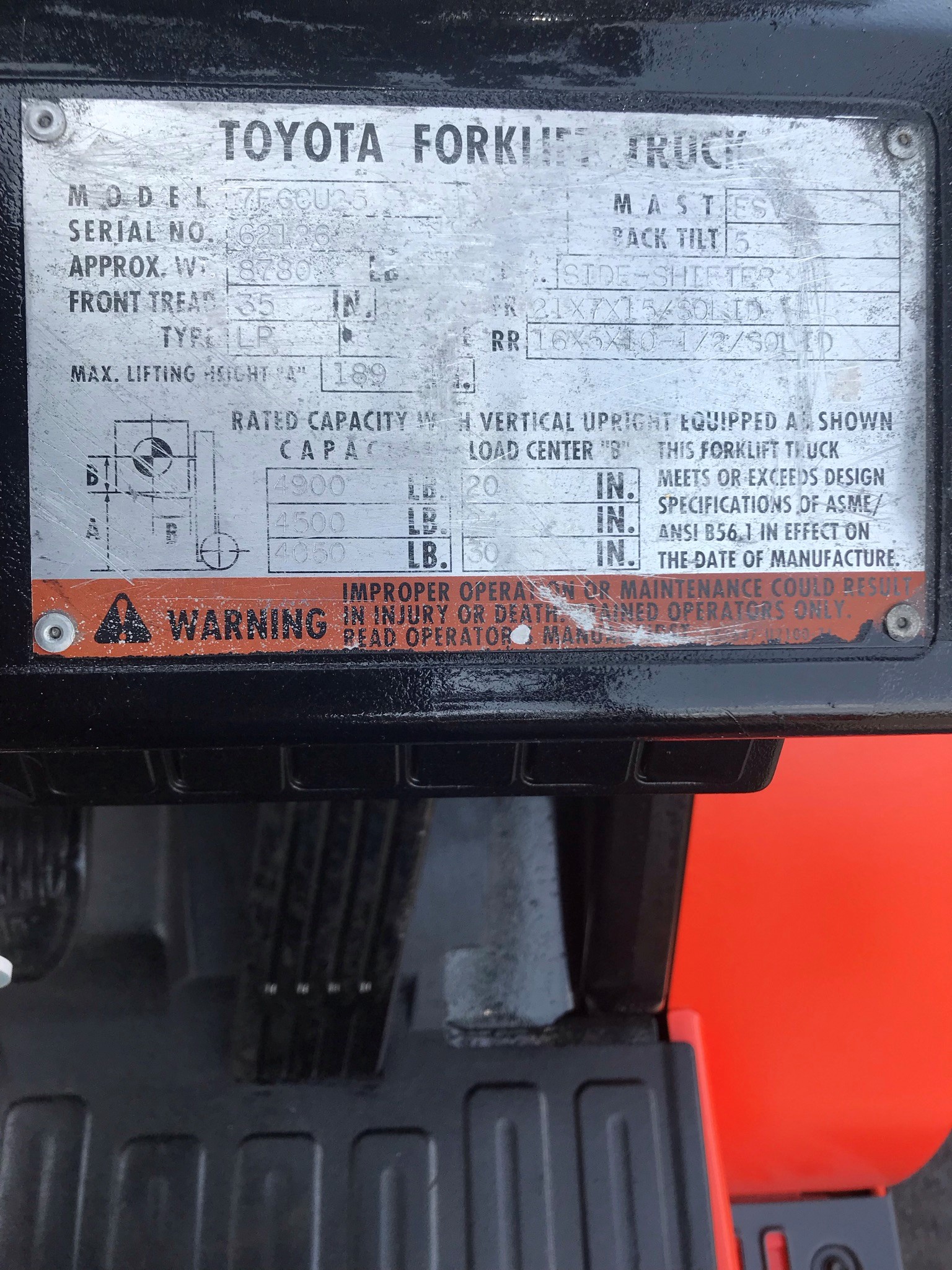 Model 7FGCU25 orange toyota forklift with serial number 62126 for sale