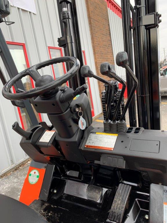 Power steering orange 2014 toyota forklift for sale