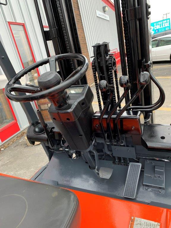 1998 toyota forklift with side shifter for sale