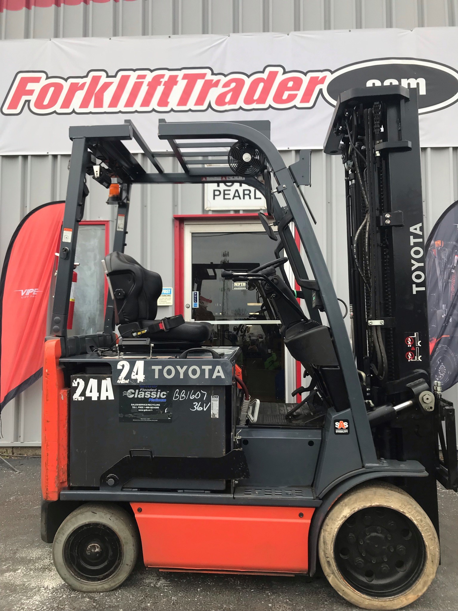 2015 ALL ORIGINAL TOYOTA ELECTRIC 8FBCU25 5000LB SS OR SSFP TO BE