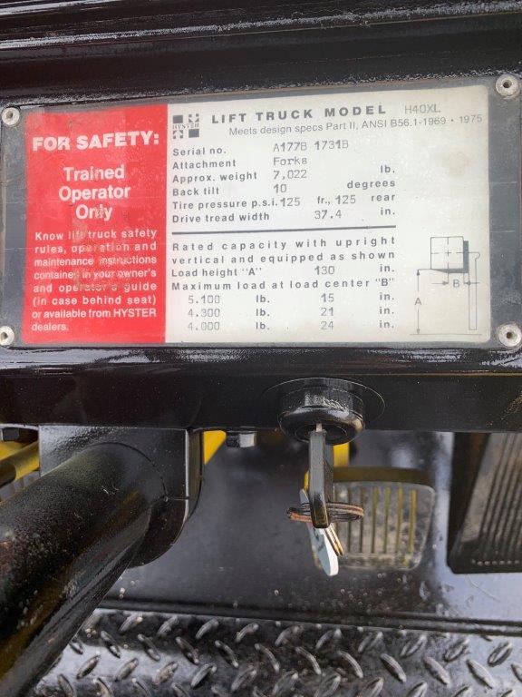 Model H40XL yellow hyster forklift with serial number A177B-1731B for sale