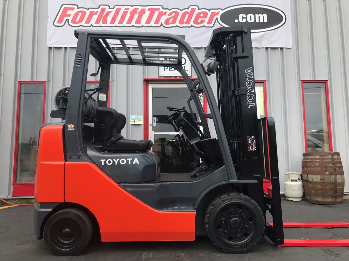 L.P. Gas 2014 toyota forklift for sale