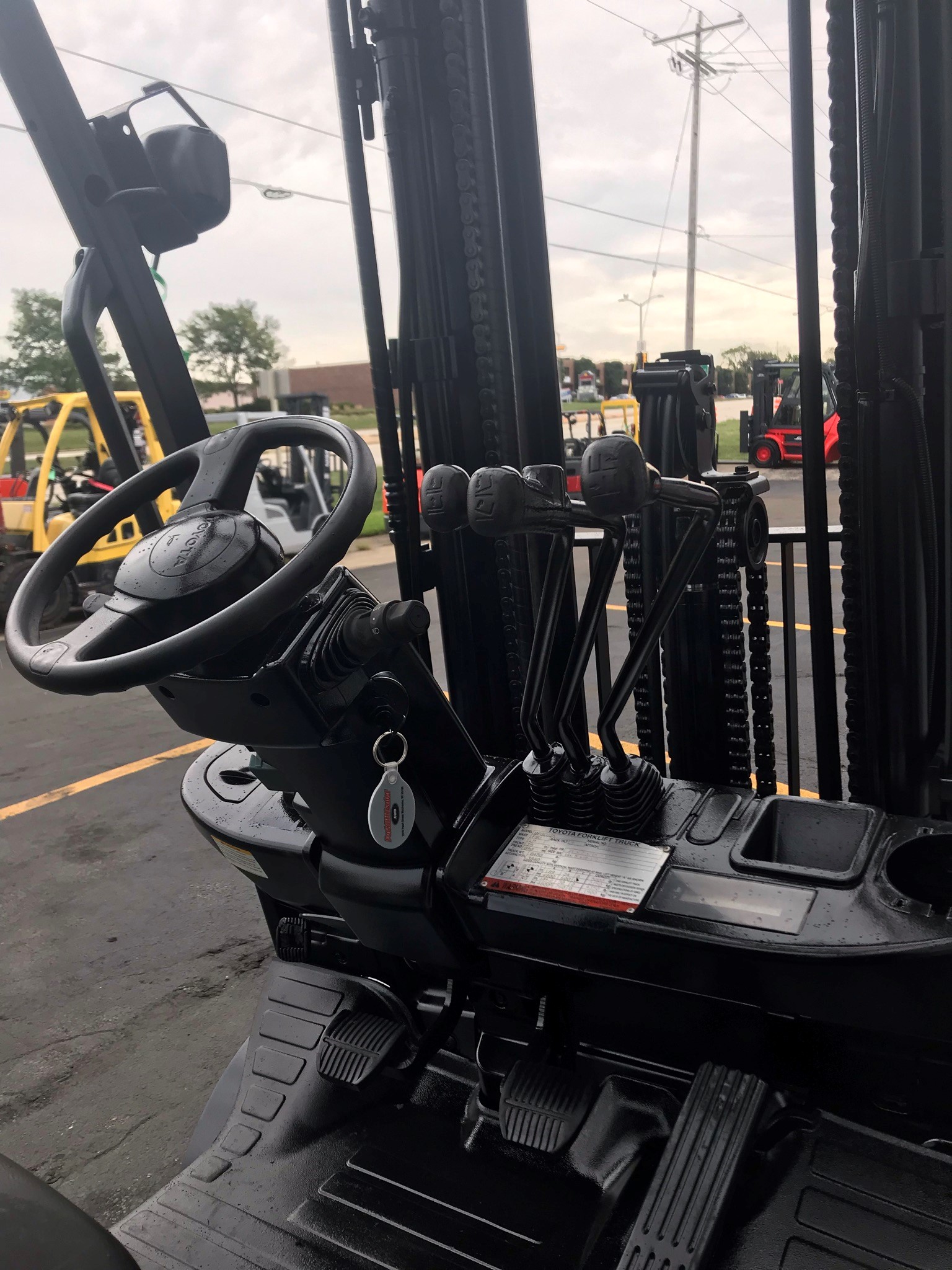 Orange toyota forklift with side shifter for sale