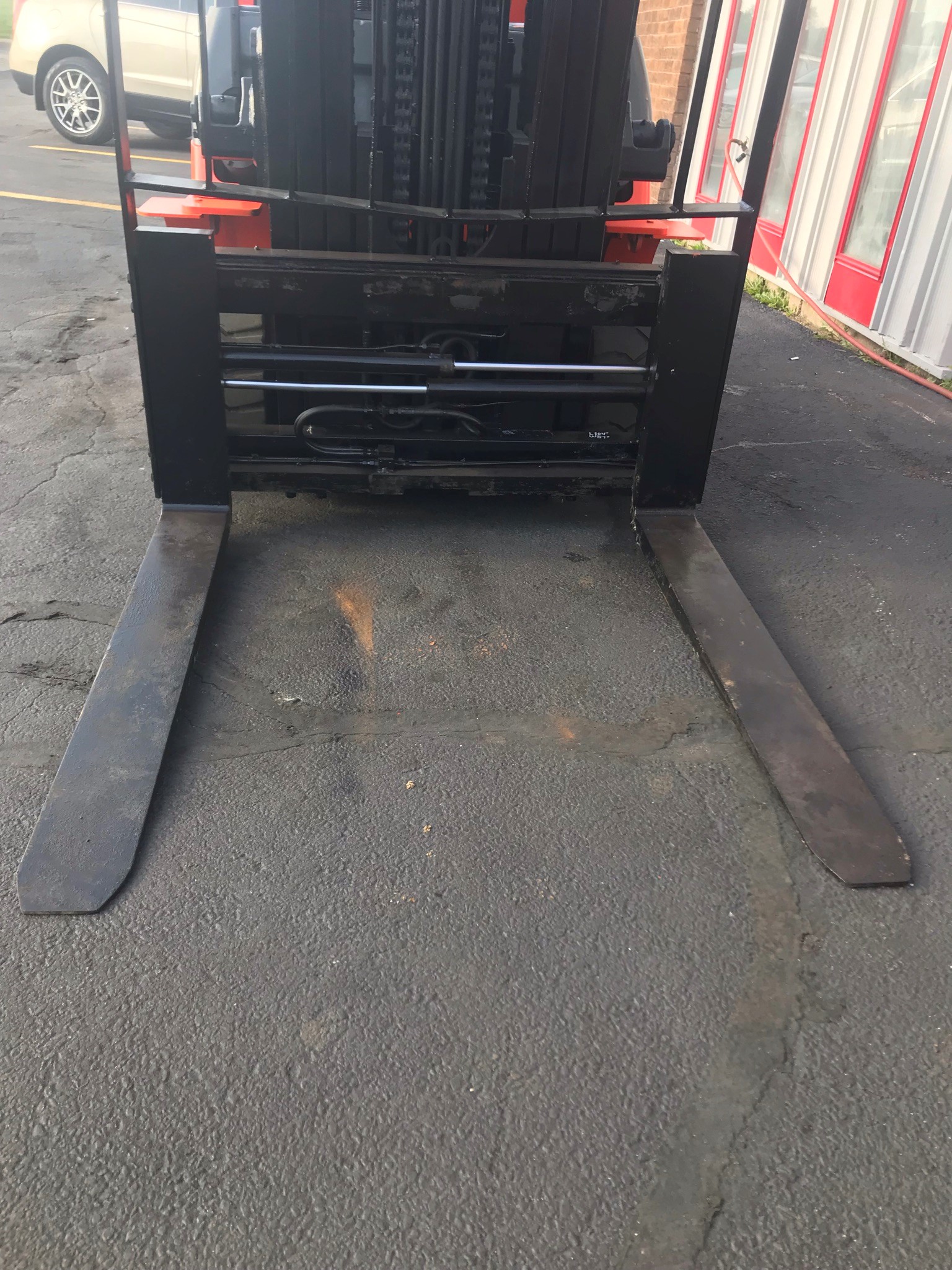 48"-60" forks orange toyota forklift for sale