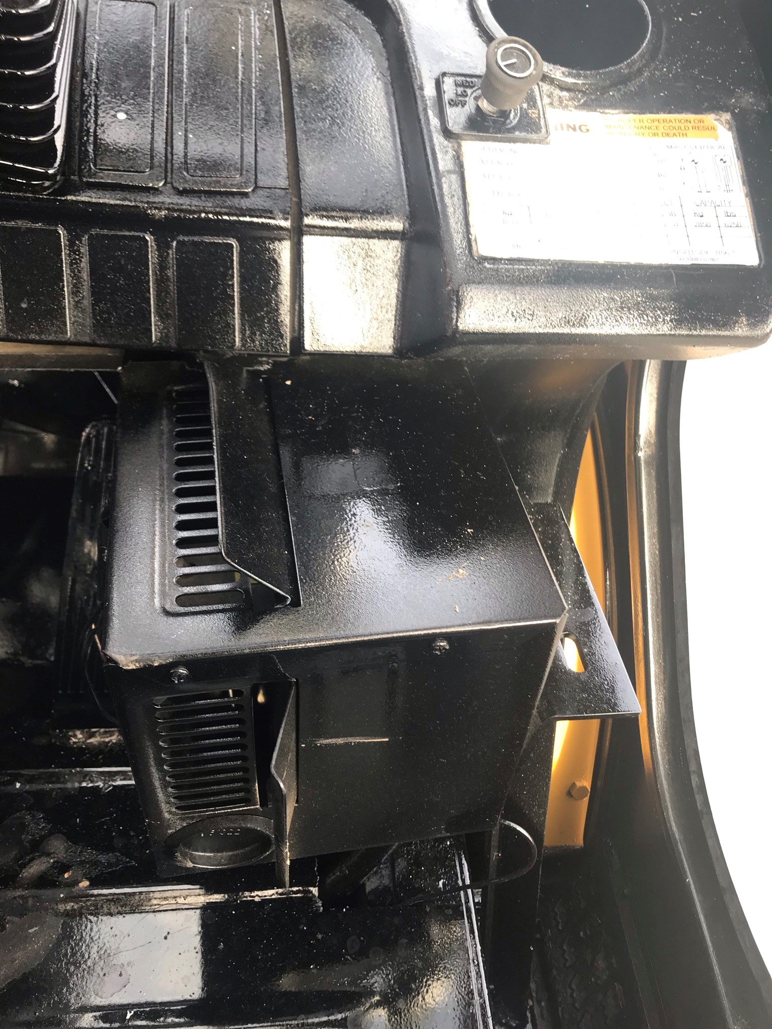 2014 caterpillar forklift with power steering for sale