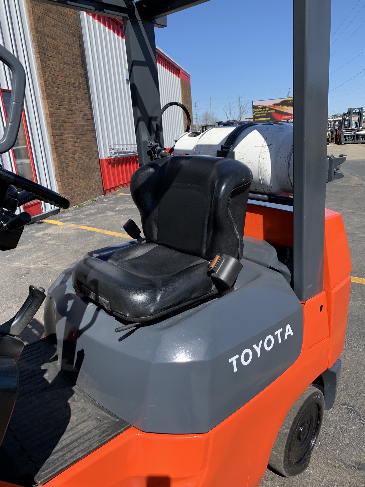 Power steering orange toyota forklift for sale