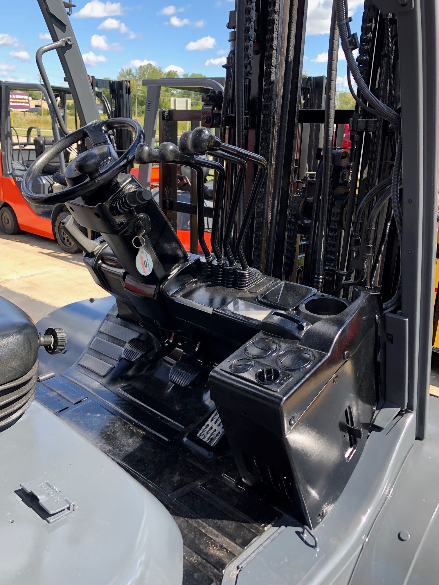 2015 toyota forklift with power steering for sale