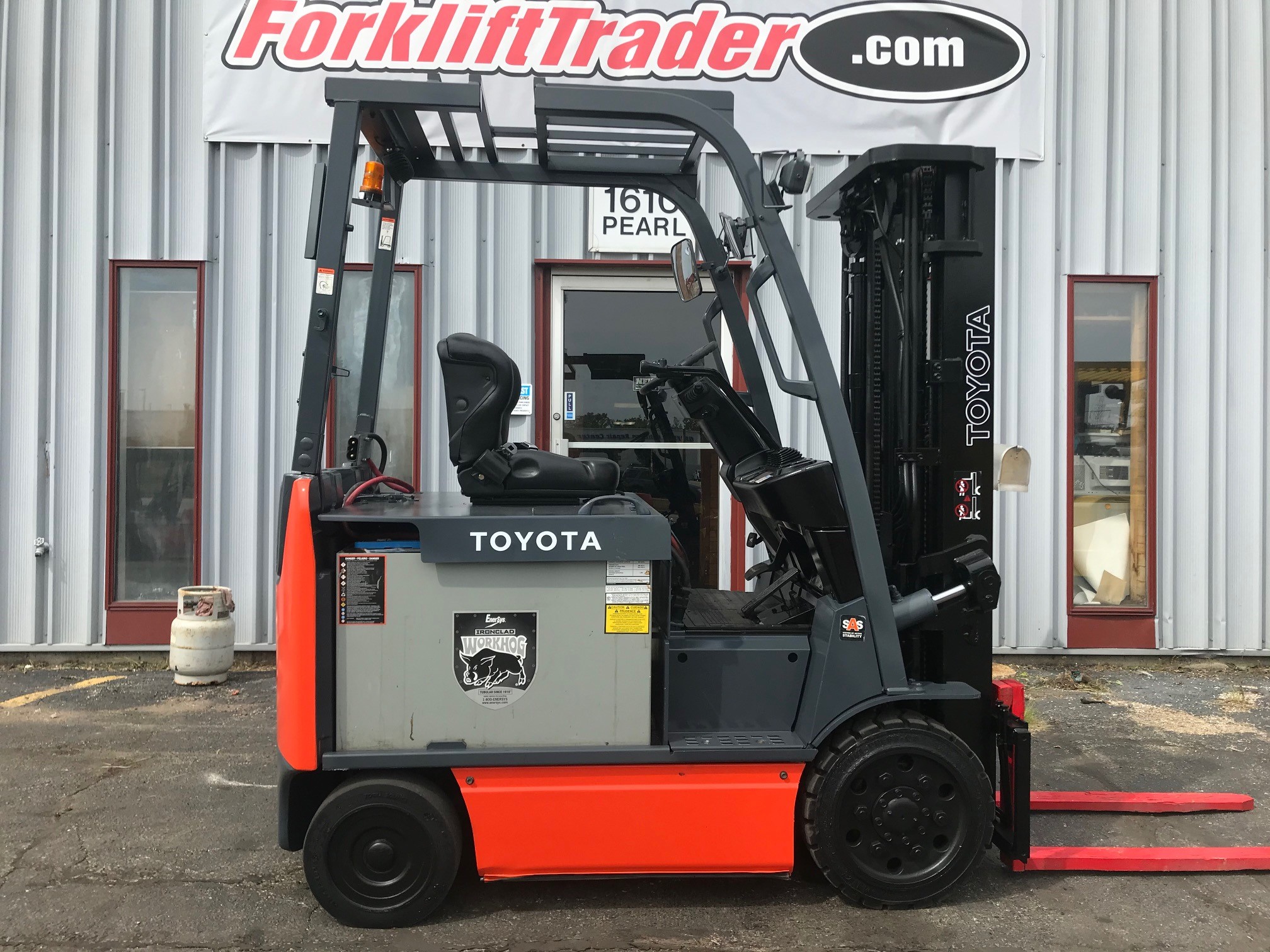 Buy Used Toyota Forklifts Reconditioned Fork Trucks For Sale Forklifttrader Com M W Industrial Equipment Co Waukesha Wisconsin