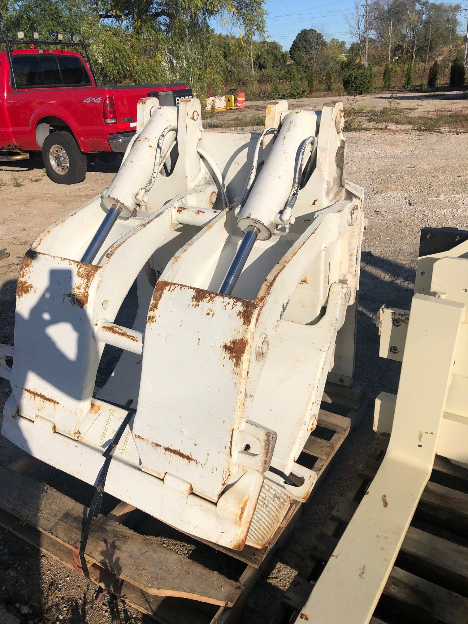 White 54" cascade paper clamp for sale