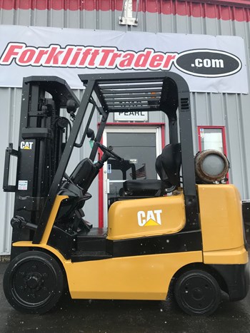 Power steering 2001 yellow caterpillar forklift for sale