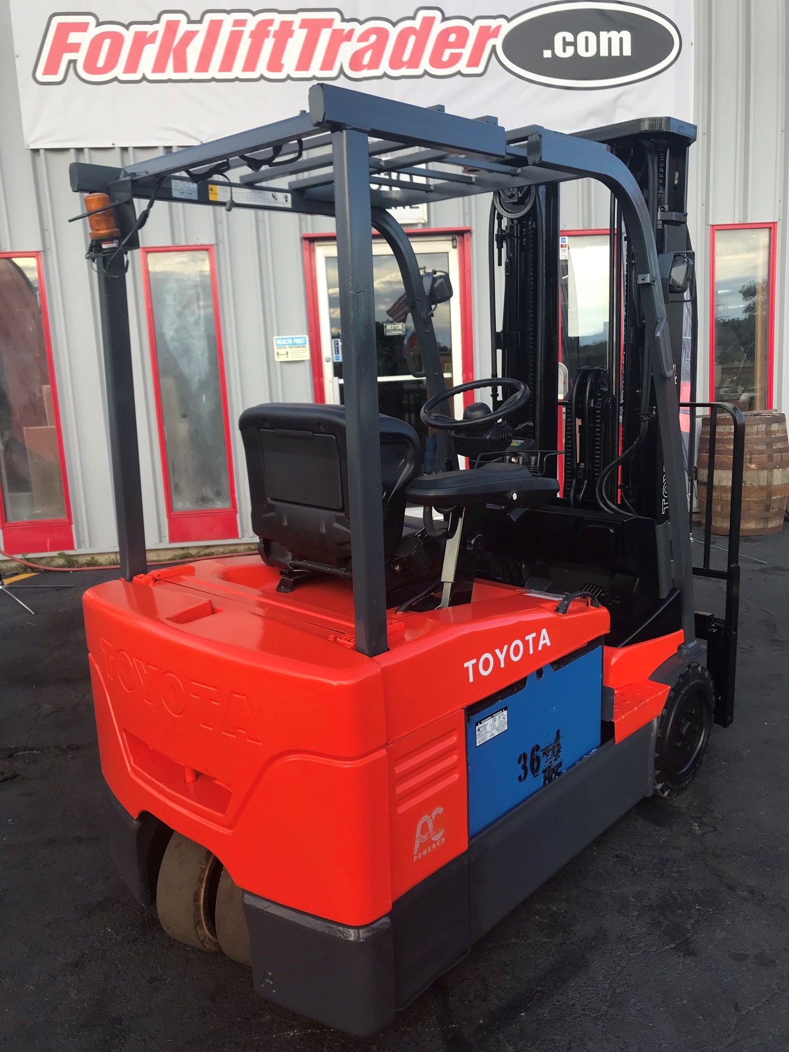 Orange toyota forklift with 3,500lb capacity for rent