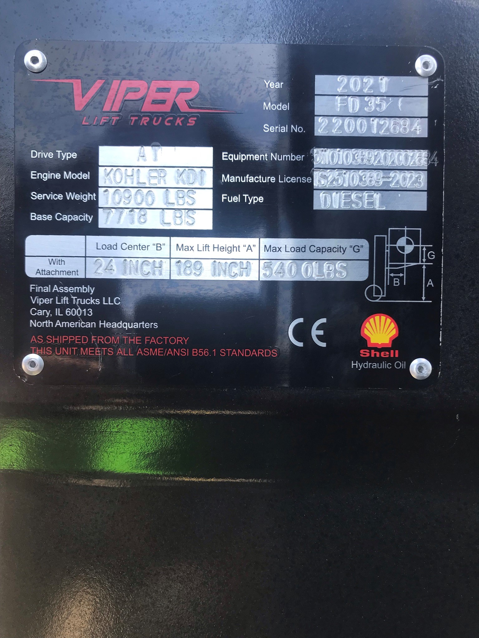 Model FD35 green viper forklift with serial number 220012684 for sale