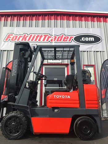 185" lift height orange toyota forklift for rent