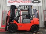 Pneumatic tires orange toyota forklift for rent