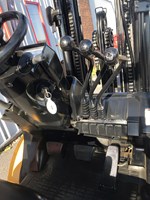 Yellow cat forklift with side shifter for sale