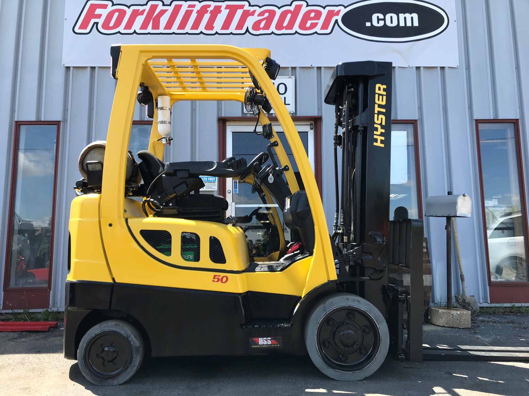189" lift height 2016 hyster forklift for sale
