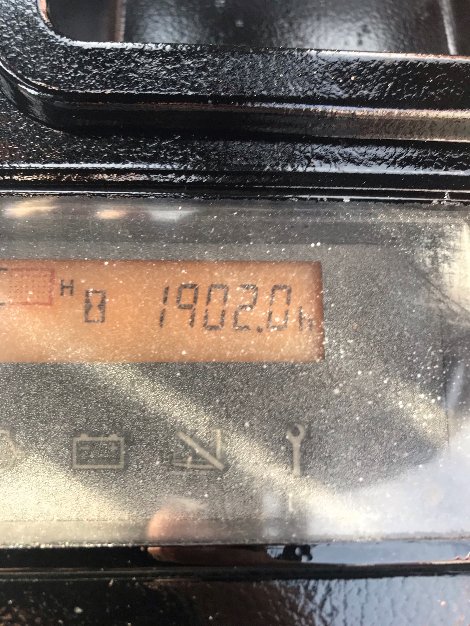 1,902 hour 2014 toyota forklift for sale